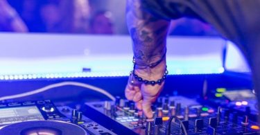 dj-deejay-night-club-techno-rave-mix-pioneer