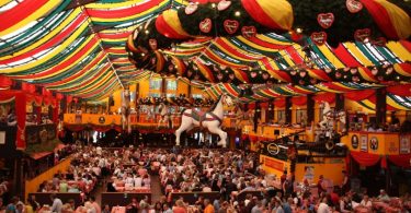 salle du festival de la bière