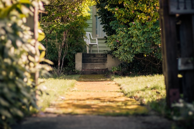 Allée de jardin