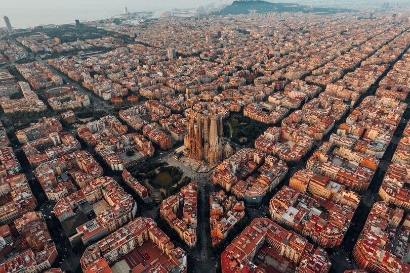 Planification urbaine à Barcelone. Photo via Unsplash.